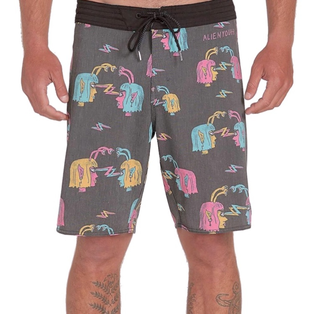 Volcom Alienated Stoney 19" Boardshorts Black size 28